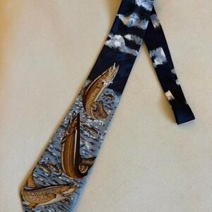 Bass Fishing Tie Vintage Must Have